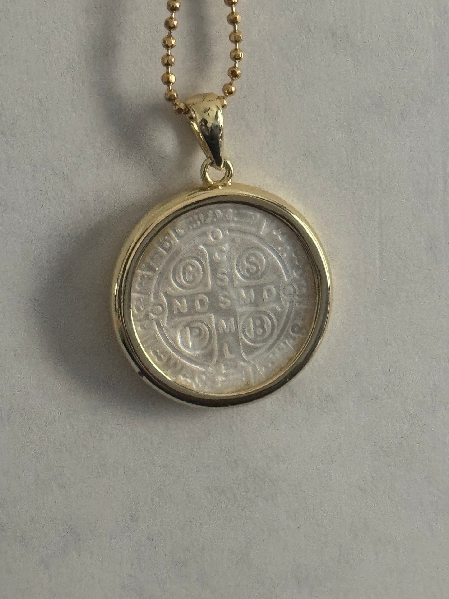 Mother of Pearl Gold Necklace